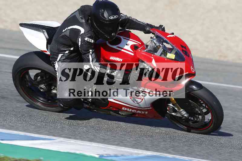 Archiv-2025/02 28.-31.01.2025 Moto Center Thun Jerez/gruen-green/81
